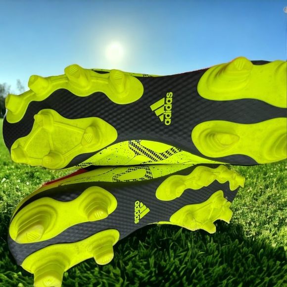 S♥️LD! Adidas 15.4 l Neon Yellow l Soccer Cleats & Shin pads l Men’s Size 10 EUC - Picture 5 of 10